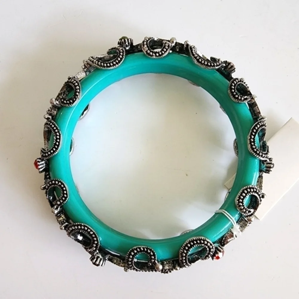 NTW Turquoise Antique Metal Crystal Beaded Floral Tube Bangle Bracelet‎